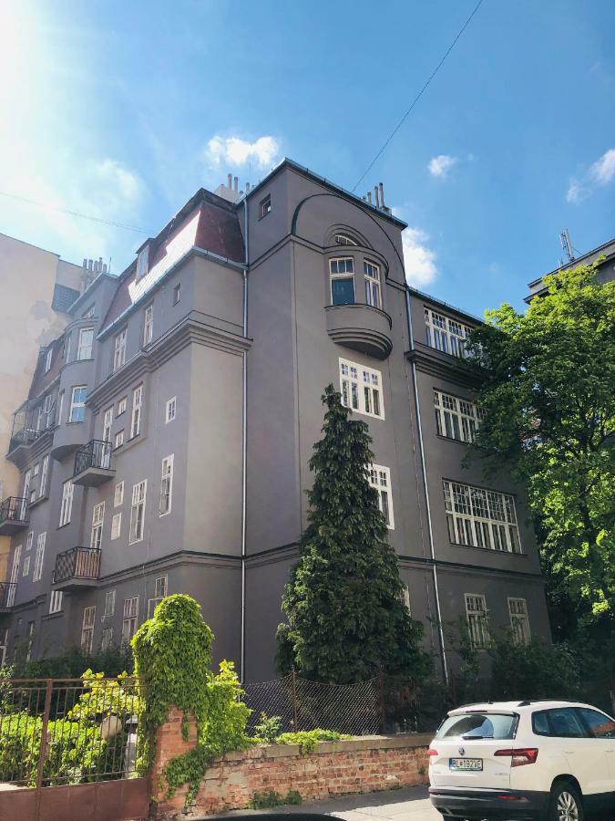 Апартаменти Dobrobeat Братислава Екстер'єр фото